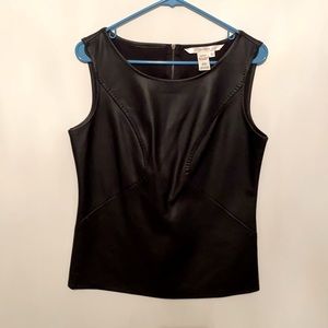 Studio M - sleeveless black top - size Large